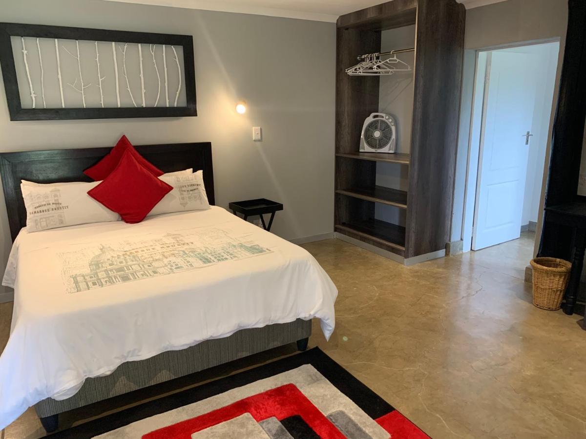 Mokoya Lodge Hekpoort Buitenkant foto