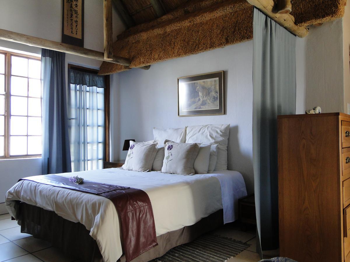 Mokoya Lodge Hekpoort Buitenkant foto