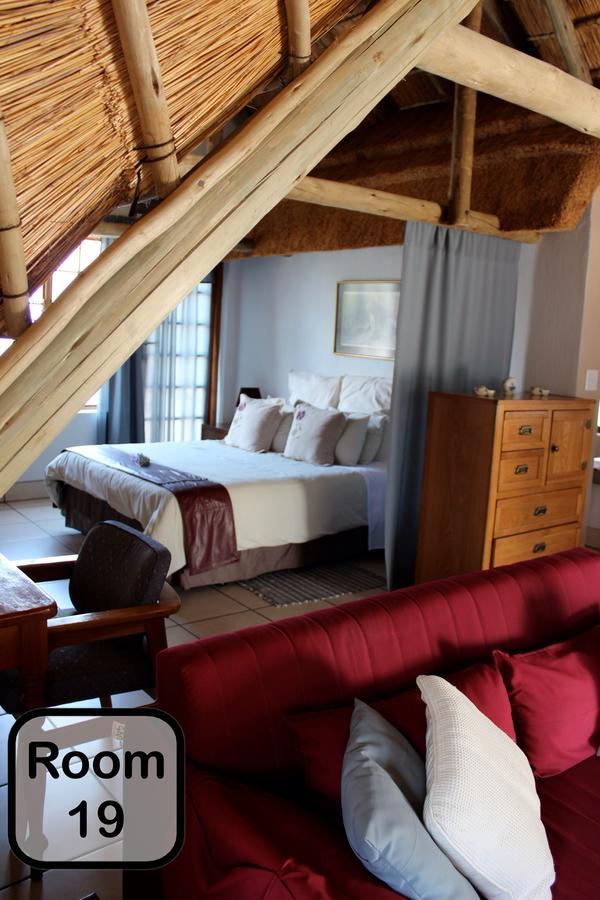 Mokoya Lodge Hekpoort Buitenkant foto