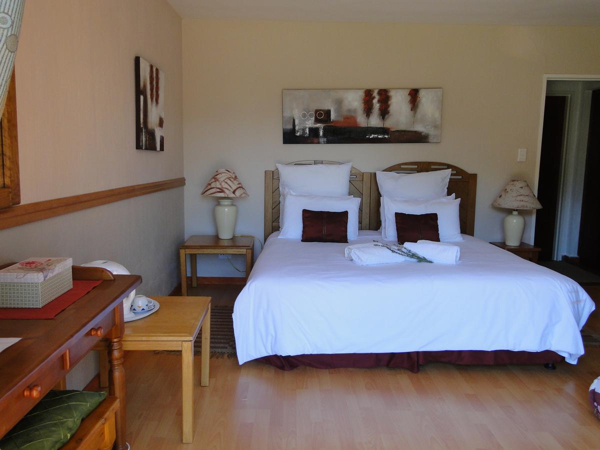 Mokoya Lodge Hekpoort Buitenkant foto